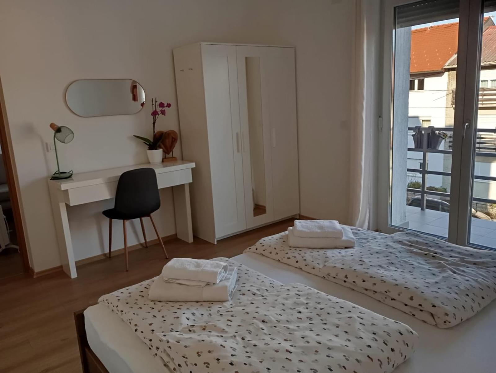 Apartman Zagreb , With Balcony And Free Parking 外观 照片