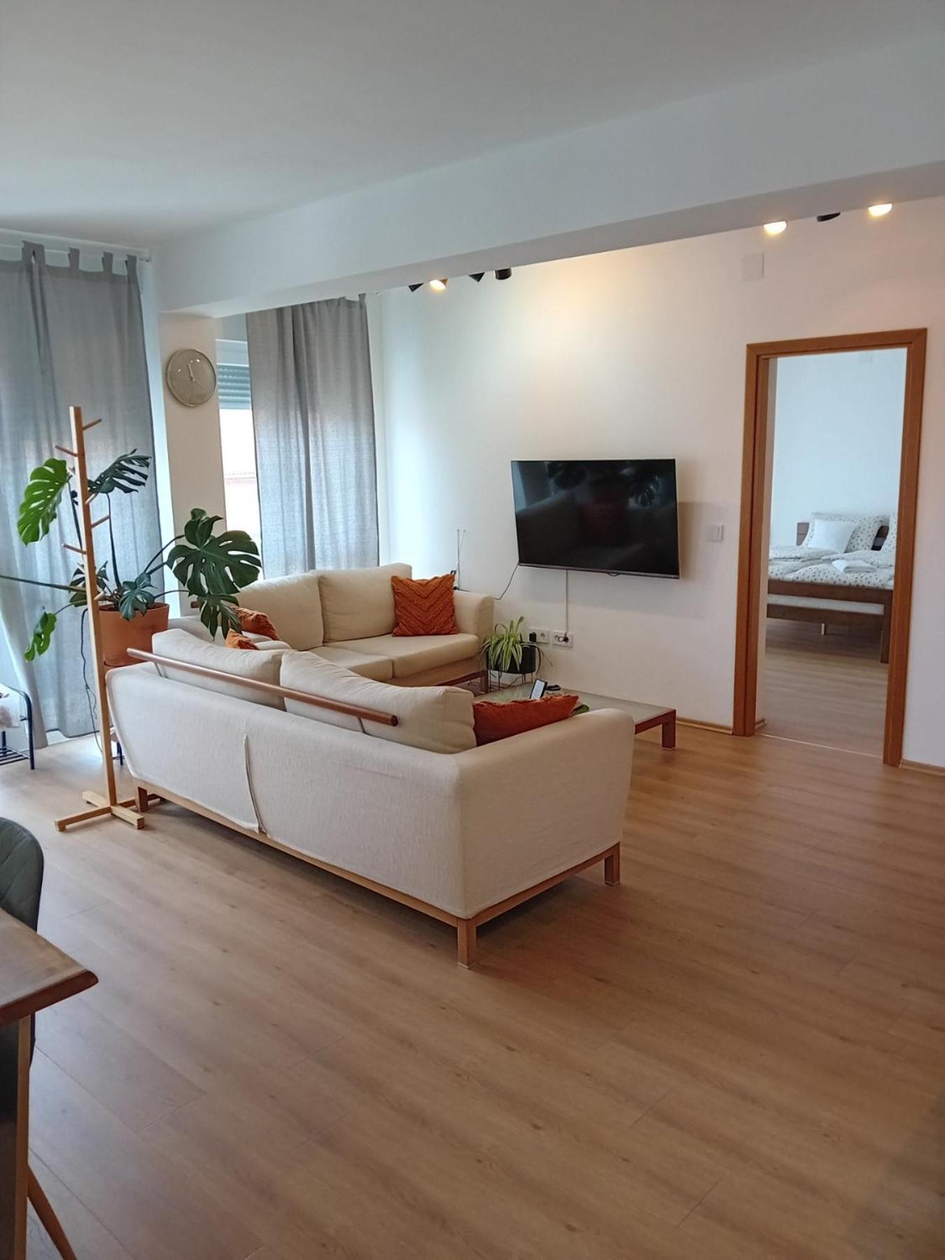 Apartman Zagreb , With Balcony And Free Parking 外观 照片
